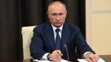 Путин: Втягивание детей в незаконные акции через интернет — преступление