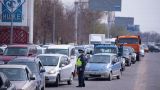 Киргизские милиционеры ездят на угнанных машинах — депутат