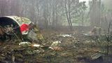 «Гордитесь? Позор!» — премьера Польши осудили за фото жертв смоленской катастрофы