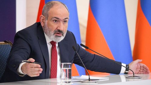 Прямой дорогой в пропасть: Пашинян уводит Армению от России по украинскому пути