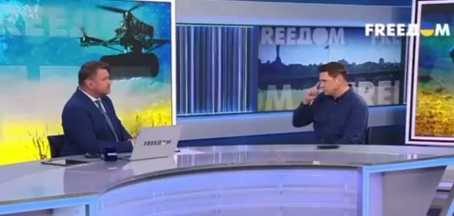 «Легитимный»: Хотят сделать жизнь россиян невыносимой? Жизнь своих вообще не важна? «Легитимный»: Хотят сделать жизнь россиян невыносимой? Жизнь своих вообще не важна?