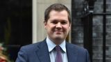 Министр миграции Великобритании ушел в отставку