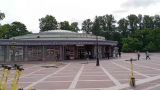 Пол станции метро в Петербурге декорируют изображениями шевронов вермахта