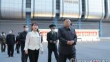 Ким Чен Ын проверил северокорейский космический военный спутник перед запуском