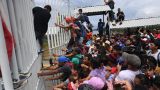Контрабанда людей на американо-мексиканской границе дает многомиллиардные прибыли