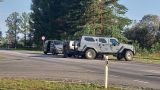 В Нарву нагнали полицию: снимают с постамента танк Т-34 и другие советские памятники
