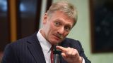 Кремль: Бездоказательно обвинять кого-либо в создании Covid-19 недопустимо
