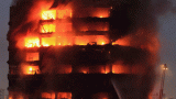 В Арабских Эмиратах горят два здания многоэтажного жилого комплекса