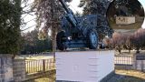 Польские власти очистили кладбище красноармейцев от знаков SS, оставленных украинцами