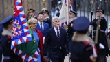 Церемония инаугурации нового президента Чехии: 21 пушечный залп и по бокалу вина