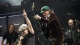 Рок-группа AC/DC даст концерт впервые за 7 лет с новым барабанщиком