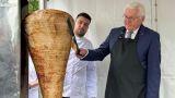 Президент Германии назвал турецкий донер-кебаб национальным немецким блюдом