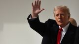 Трамп назвал вероятными новые санкции против России и разговор с Путиным