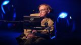 Инвалидная коляска и диссертация Хокинга ушли с молотка