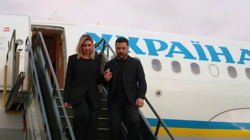 Zelensky flew to Norway for the funeral to ask for help