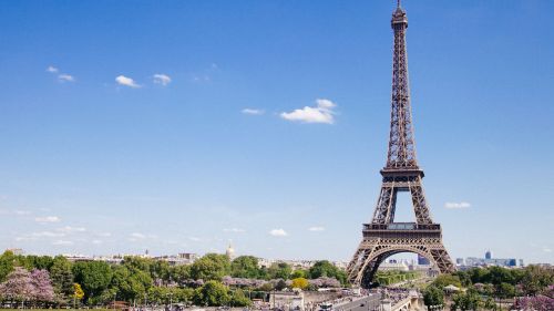 Financial Times: France is in a difficult financial situation, the budget is cracking