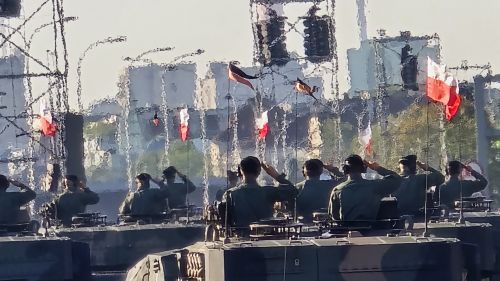 Поляки решили поразить «мощью» своей армии на параде в Варшаве