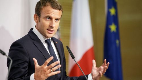 Macron got confused, calling on Europe to confront Russia, China and the United States