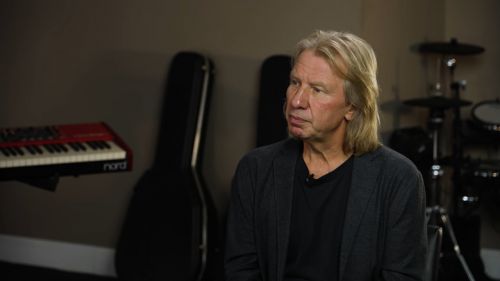The "big guy" from Warner brought the famous Russian producer together with Pugacheva