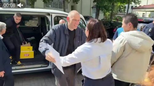 Вливаемся и работаем: Тихановская отблагодарила Лукашенко за освобождение мужа