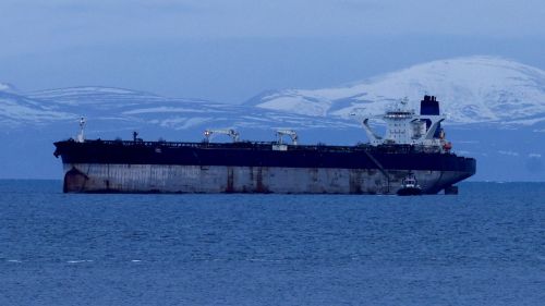 Капитана захваченного США российского танкера тайно вывезли: суд узнал задним числом