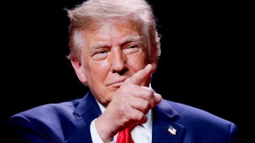 Трамп заявил, что пришло время сменить президента на Украине