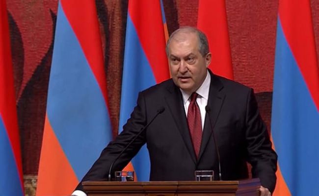 Президент Армении: Срочно созвать внеочередное заседание парламента — Новости политики, Новости России — EADaily