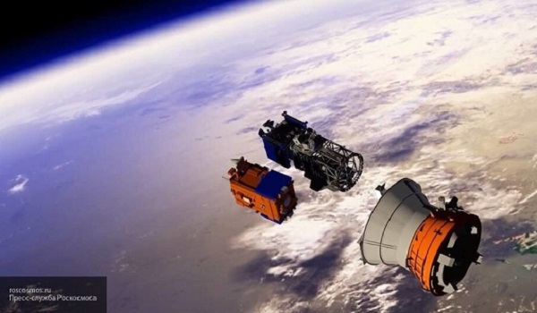 Российский спутник получил повреждения в космосе — СМИ