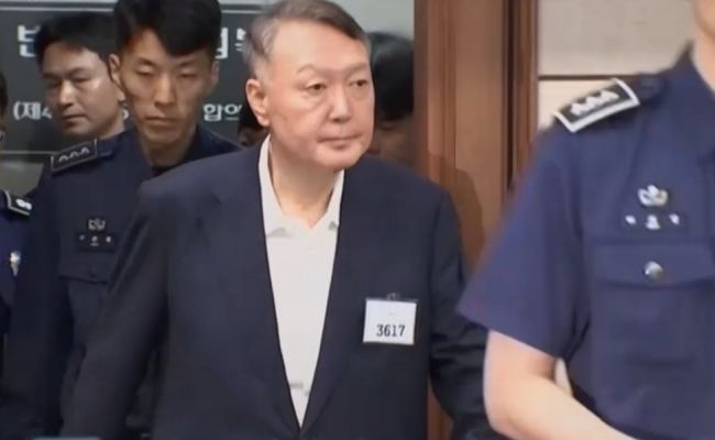 Экс-президент Южной Кореи Юн Сок Ёль приговорен к пожизненному заключению