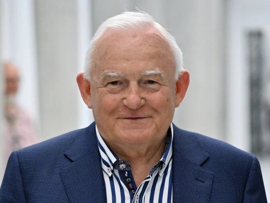 «Следующее президентство не будет лучше» — экс-премьер Польши о Навроцком