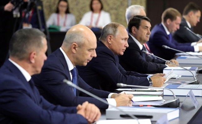До конца года Владимиру Путину представят инициативу о переносе столицы ДФО во Владивосток
