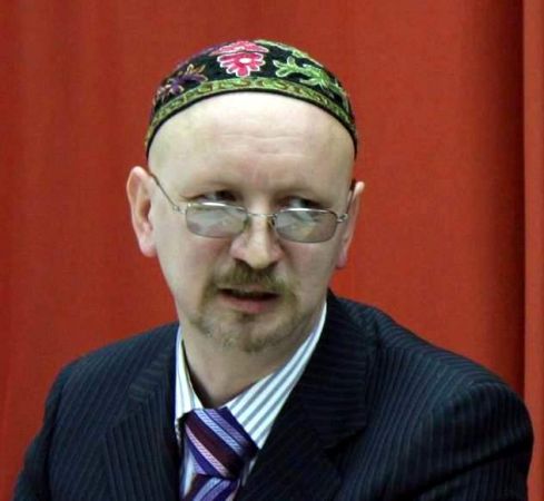 человек отвечает что занят